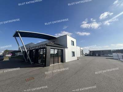 Vente Locaux d'activités - Entrepôts à Ancenis-Saint-Géréon