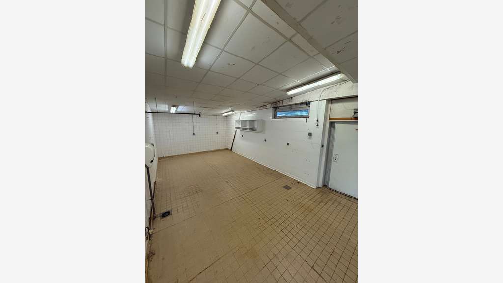 Local/bureau de 426m² à vendre à Annemasse (74)
