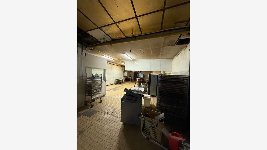 Local/bureau de 426m² à vendre à Annemasse (74)