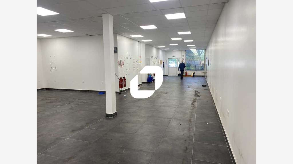 Vente Local d'activité 266m² Arcueil