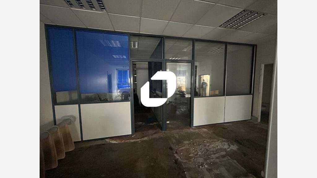 Vente Local d'activité 850m² Argenteuil