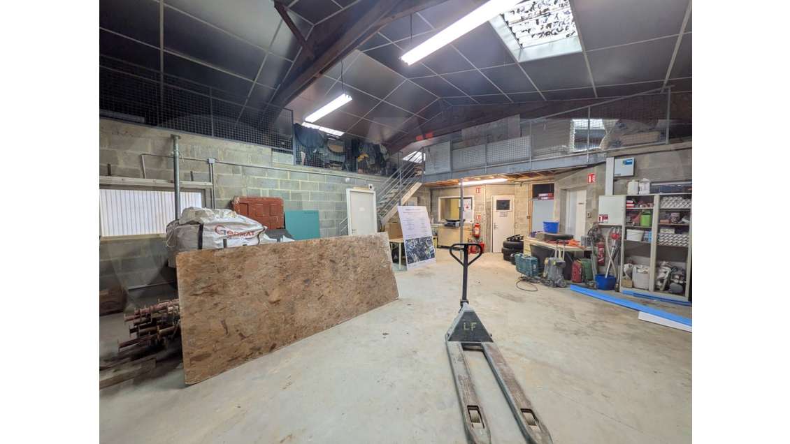 INVESTISSEMENT bâtiment d'activités Vannes