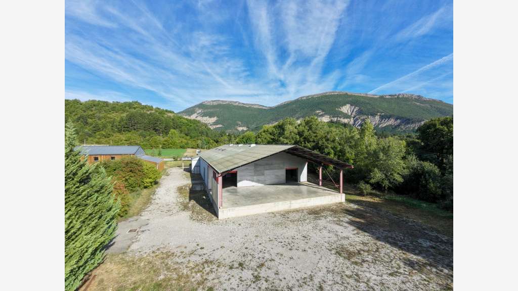 Veynes/Aspres sur Buech/ ZA La Condamine 05140