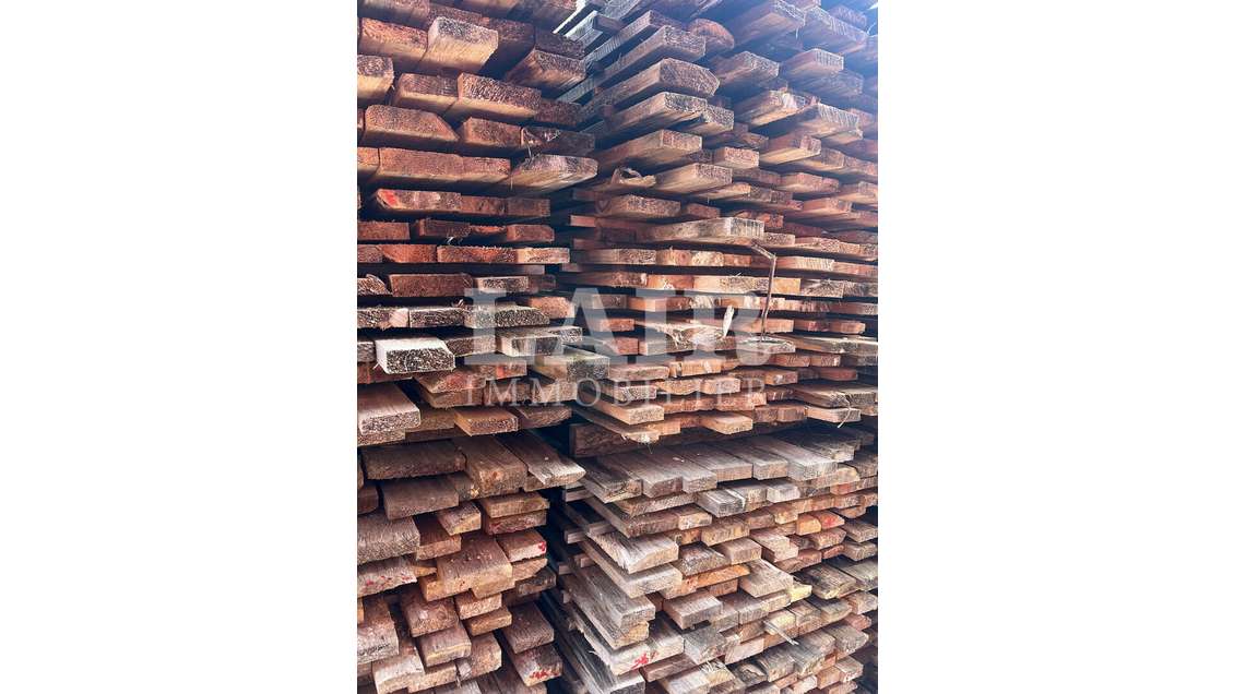 AV ensemble immobilier scierie à Aunou-sur-Orne