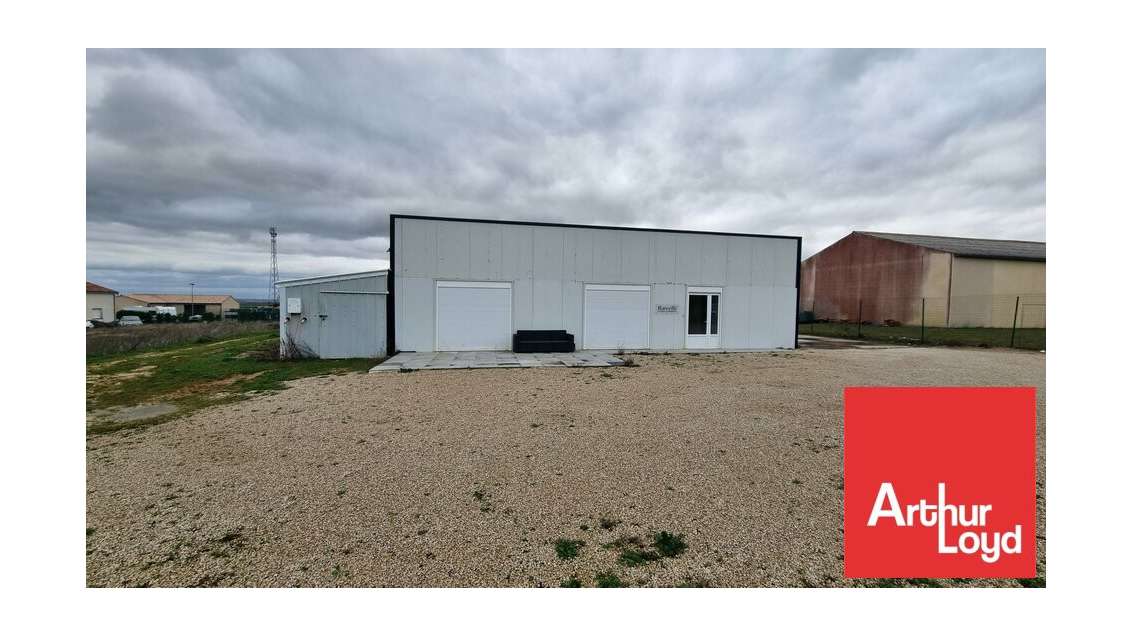 Local 217m² à vendre Avanton à l'ouest de Poitiers