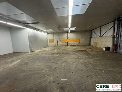 AV local d'activité 450m² Bayonne zone des Pontots