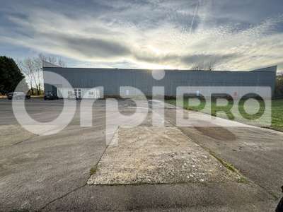 Vente local d'activité 2260m² à 15min de Beauvais