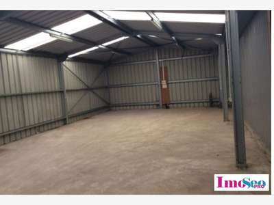 Entrepôt 130m² à vendre à Biganos A660 / D125 