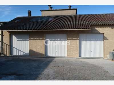 Local d'activité ou cial 2000m² à louer à Avignon