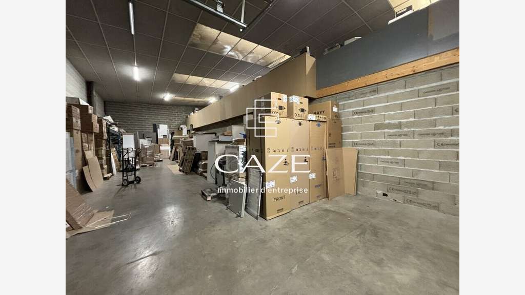 Bâtiment à vendre grand foncier à Bordeaux
