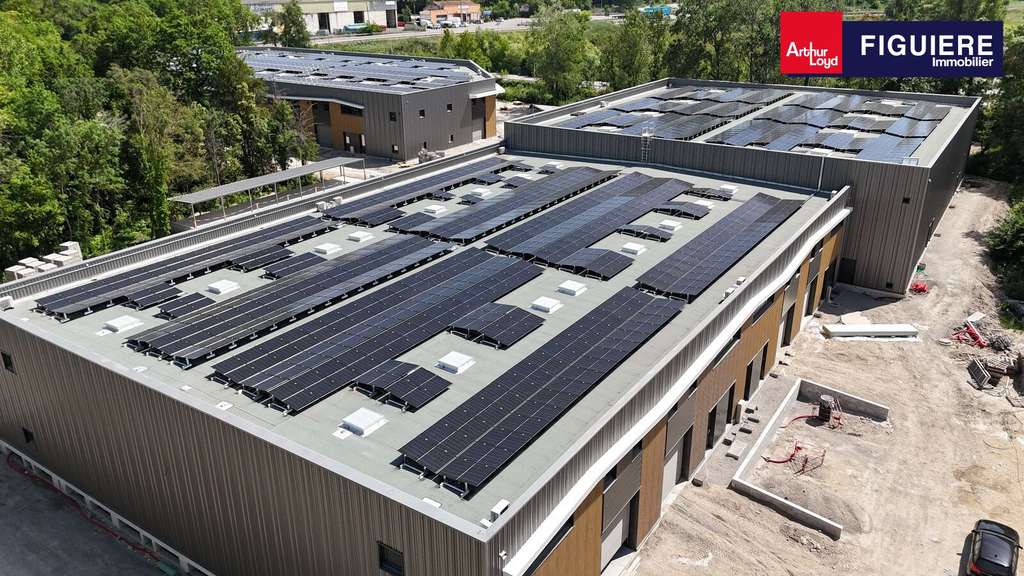 Locaux 1052m² div. ZA de La Malle à Bouc-Bel-Air