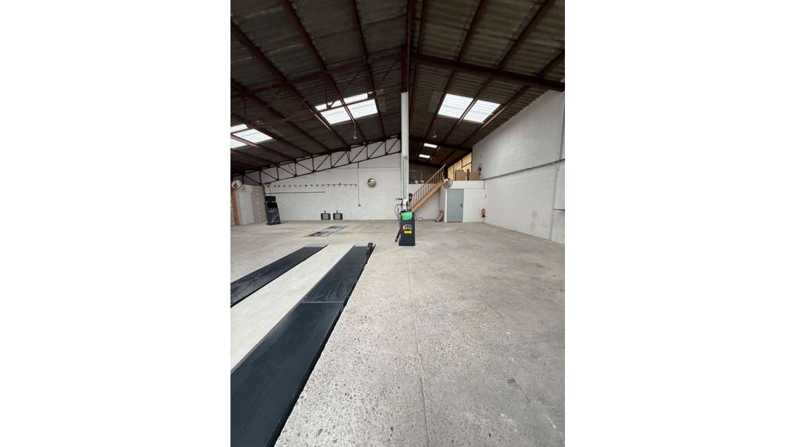 Local contrôle technique automobile à Bourg