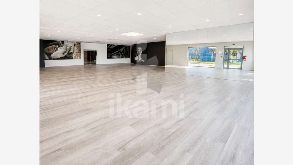 Vente local d'activité 541m² à Bourg-de-Péage