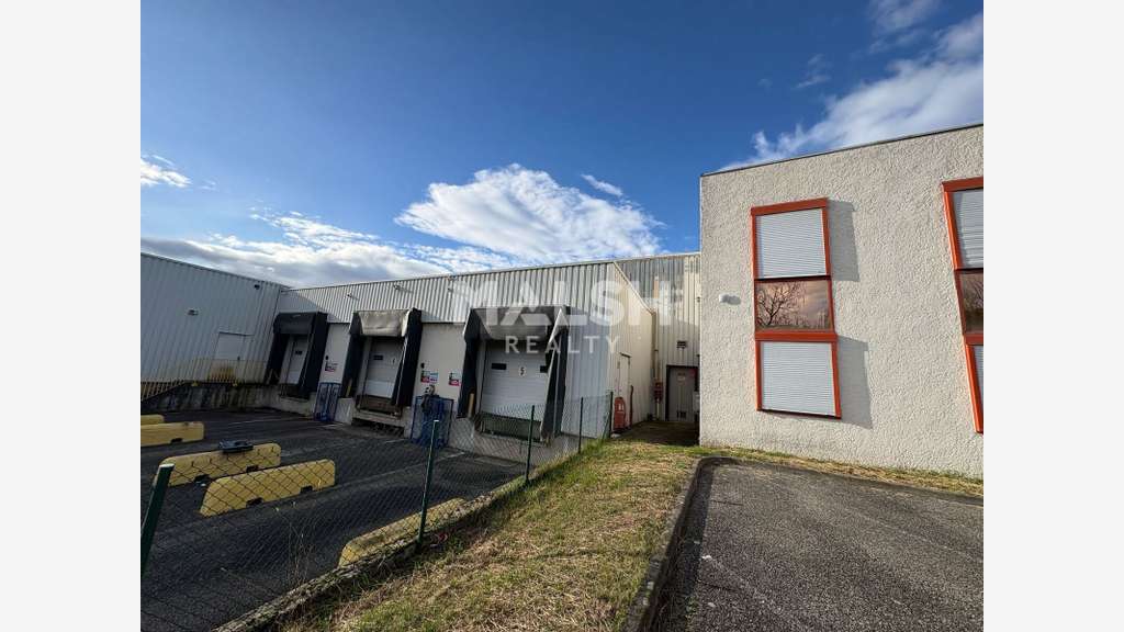 Vente bâtiments d'activités de 6264m² à Brignais