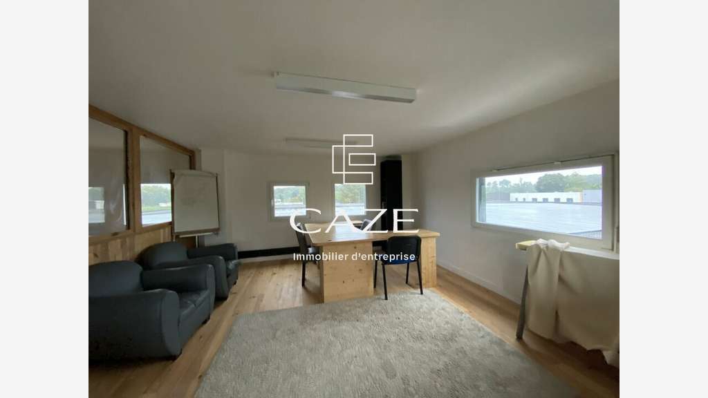 A vendre bâtiment mixte 2830m² Cadaujac proche A62