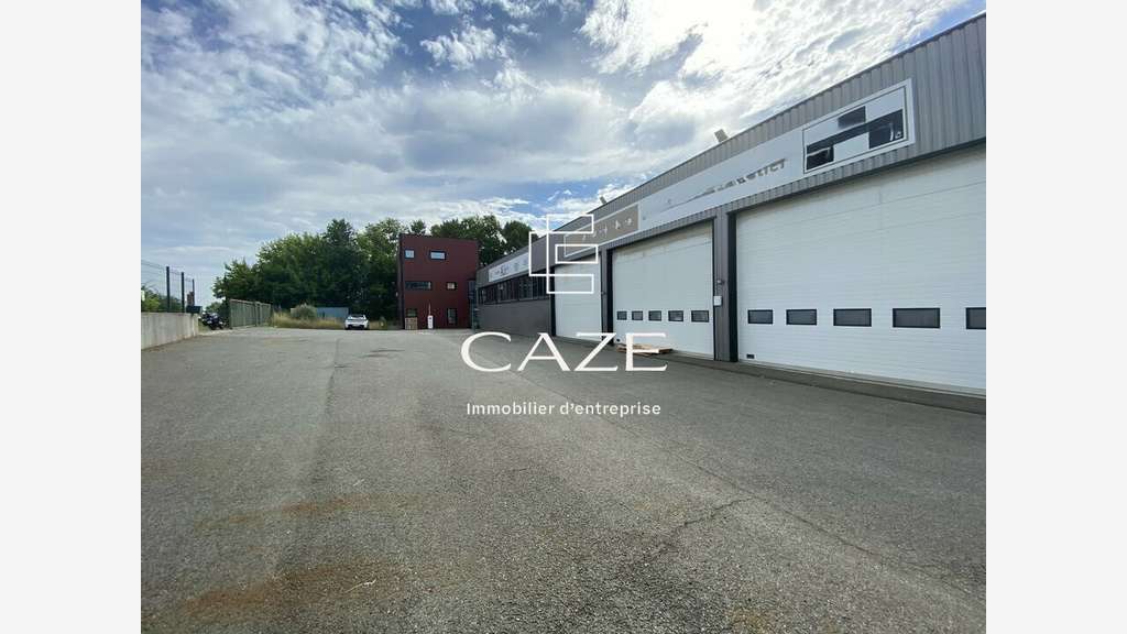 A vendre bâtiment mixte 2830m² Cadaujac proche A62