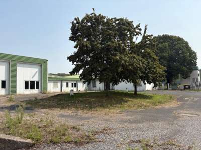 A vendre ancien abattoir à 10 mn d'Albi