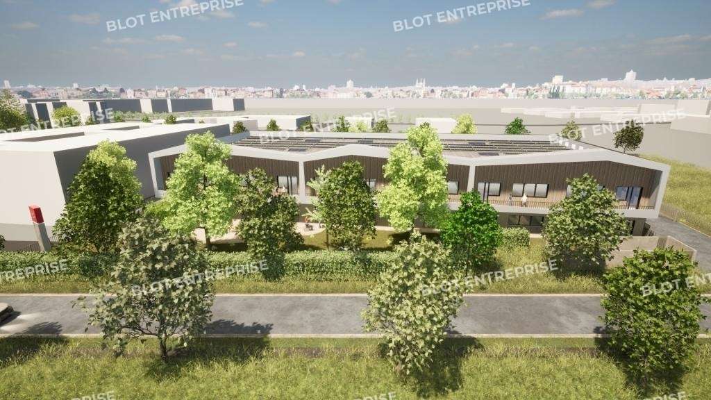 A vendre local d'activités de 396m² à Carquefou
