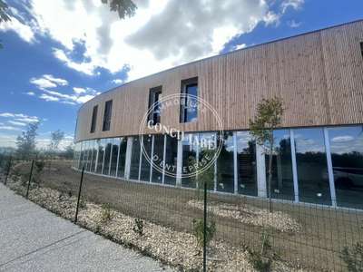 Vente local d'activités 280m² à Castanet Tolosan