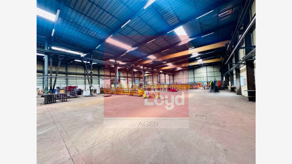 Local d'activité à vendre 3150m² à Castelculier