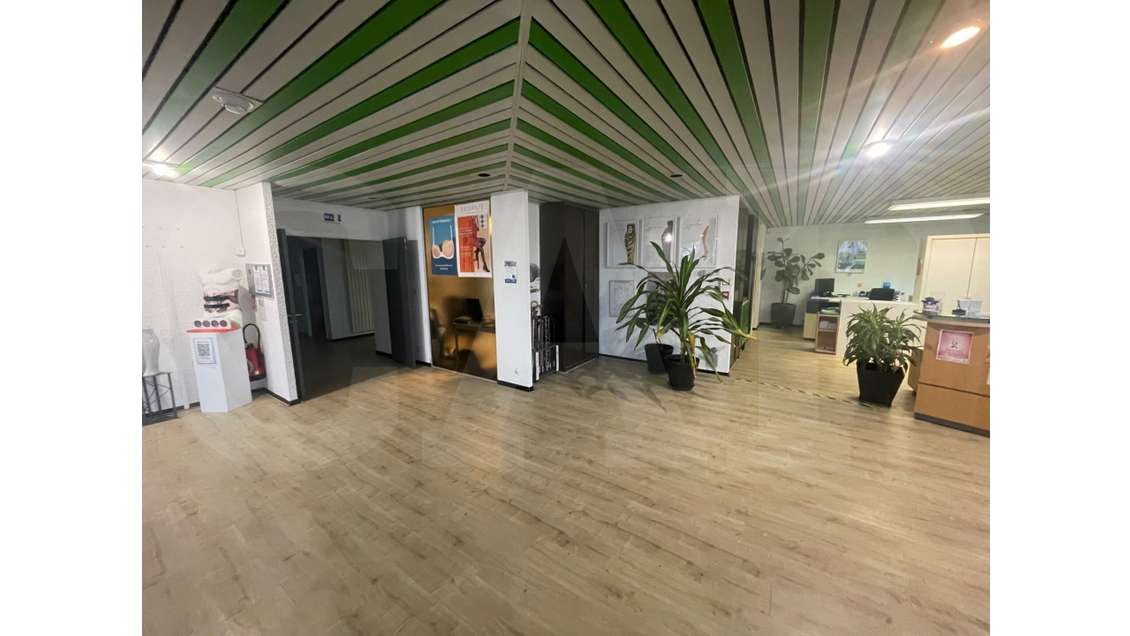 A vendre local d’activité Caudan zone de Kerpont