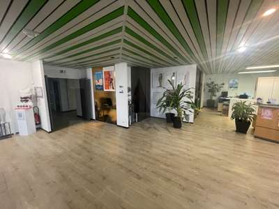 Vente Locaux d'activités - Entrepôts à Caudan