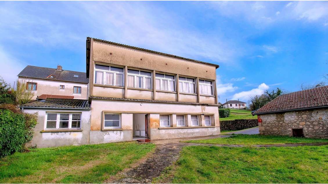 Vente local d'activités 310m² en bord du Loing