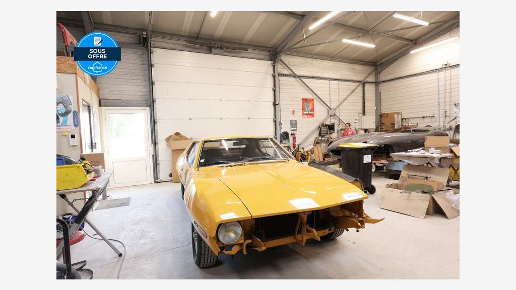 A vendre local artisanal 275m² de 2018 à Chaunay