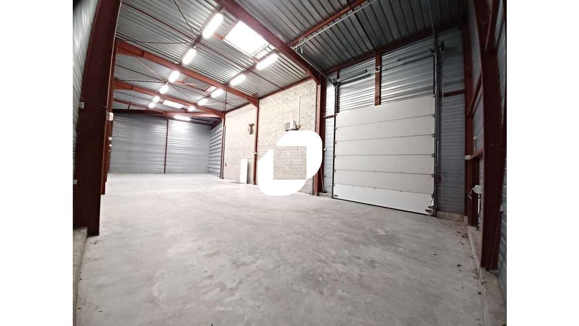 Vente Local d'activité 385m² Chelles