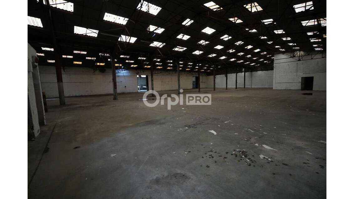 AV local d'activité 754m² Chevigny Saint-Sauveur