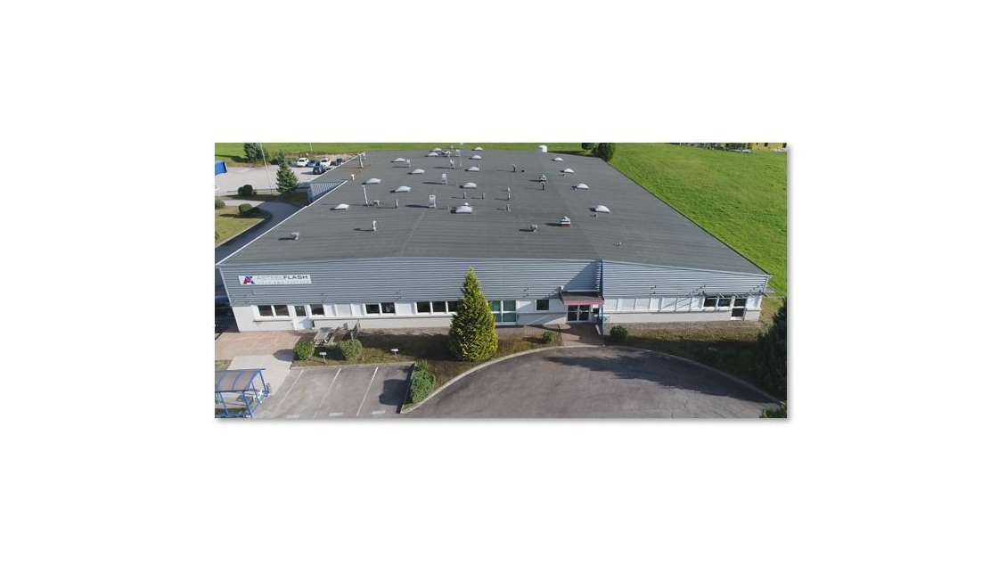 Site industriel 2 840m² à reprendre à Cleurie