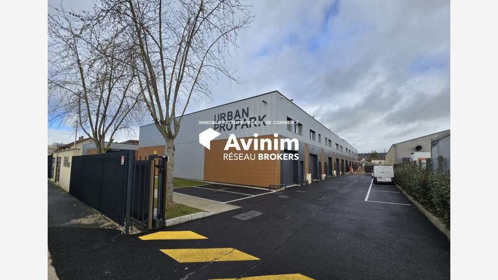 A vendre locaux neufs mixtes 142m² à Cormeilles