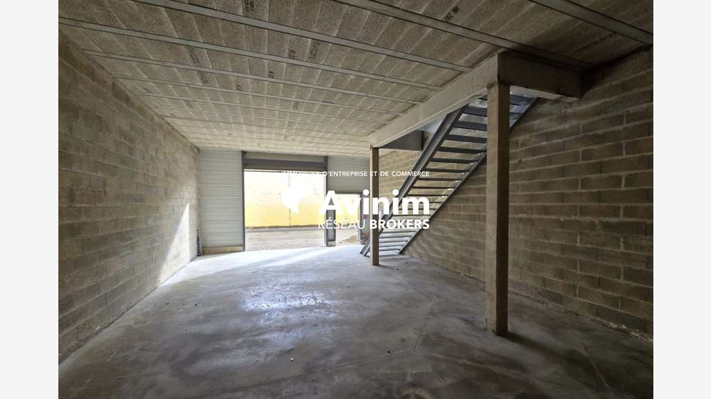 AV locaux neufs mixtes 141m² Cormeilles-en-Parisis