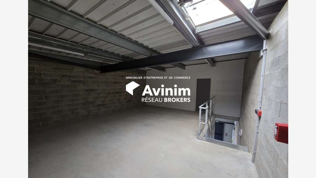 AV locaux neufs mixtes 133m² Cormeilles-en-Parisis