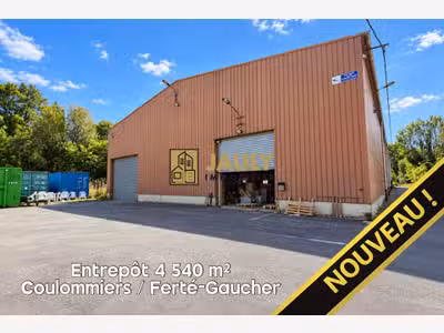 Entrepôt rénové 4 540m² Coulommiers /Ferté-Gaucher