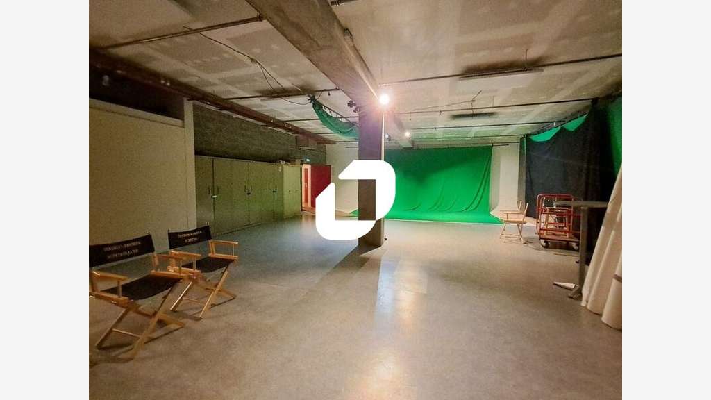Vente Local d'activité 230m² Courbevoie
