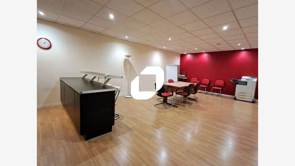 Vente Local d'activité 230m² Courbevoie