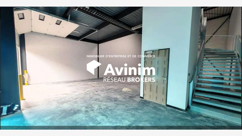 Vente local d'activité 179m² à Courtry