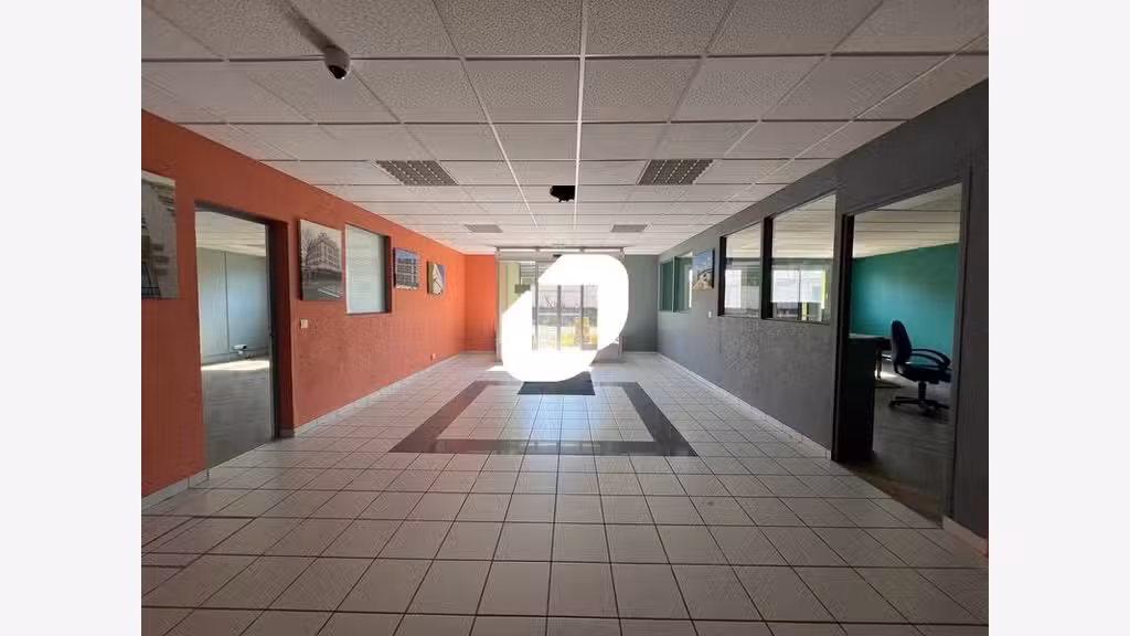 Vente Local d'activité 750m² Dammarie les lys