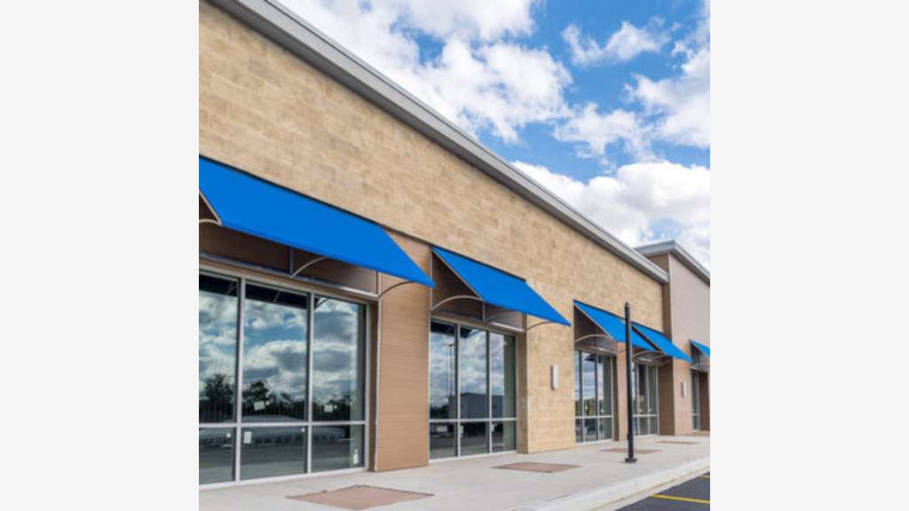 Vente ensemble de bâtiments de 2900m² à Dole