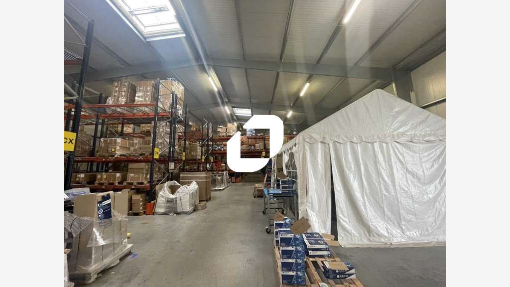 Vente Local d'activité 5050m² Dourdan