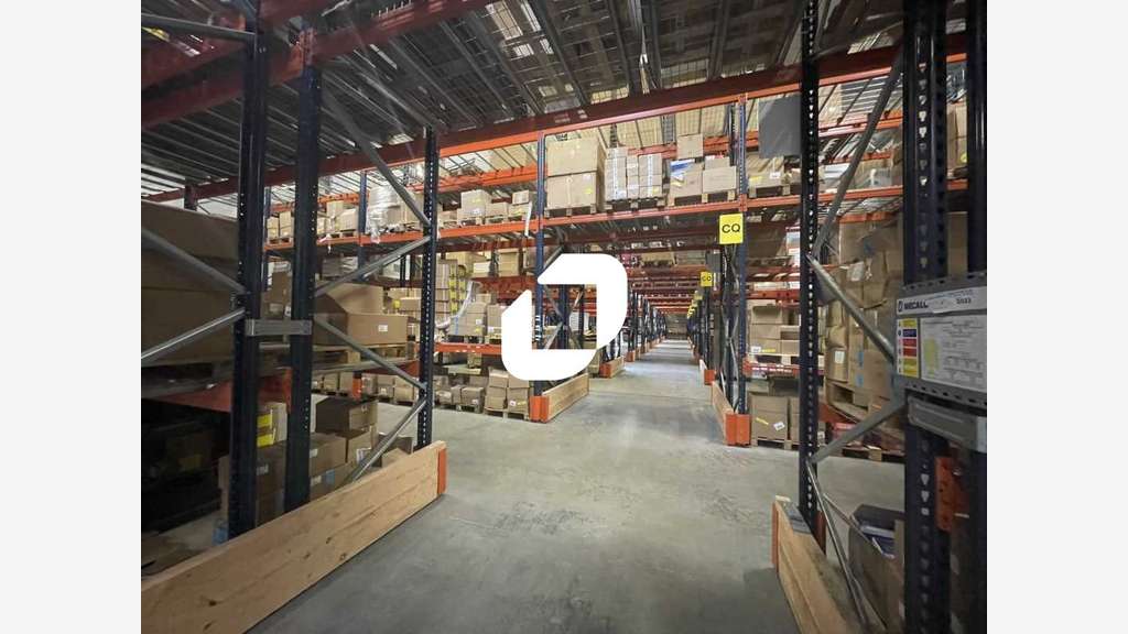 Vente Local d'activité 5050m² Dourdan