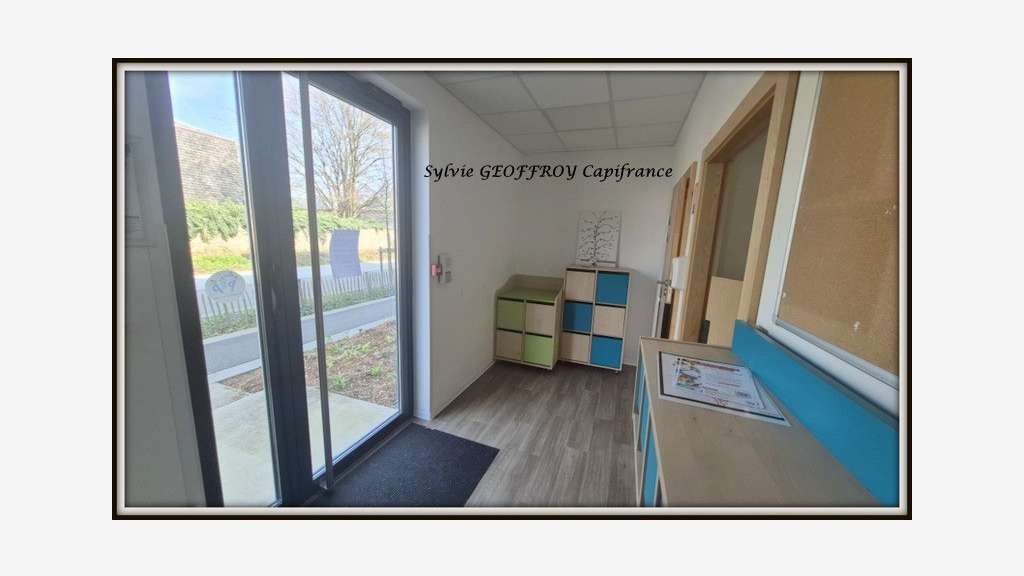 Local/bureau, crèche de 127m² à vendre sur Epinal