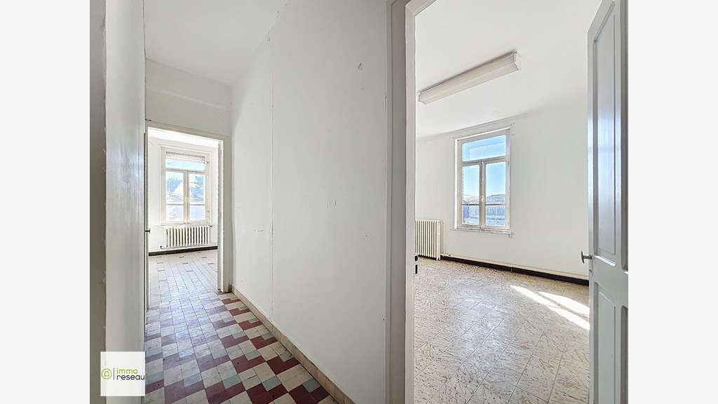 Ensemble immobilier 155m² à Escaudoeuvres