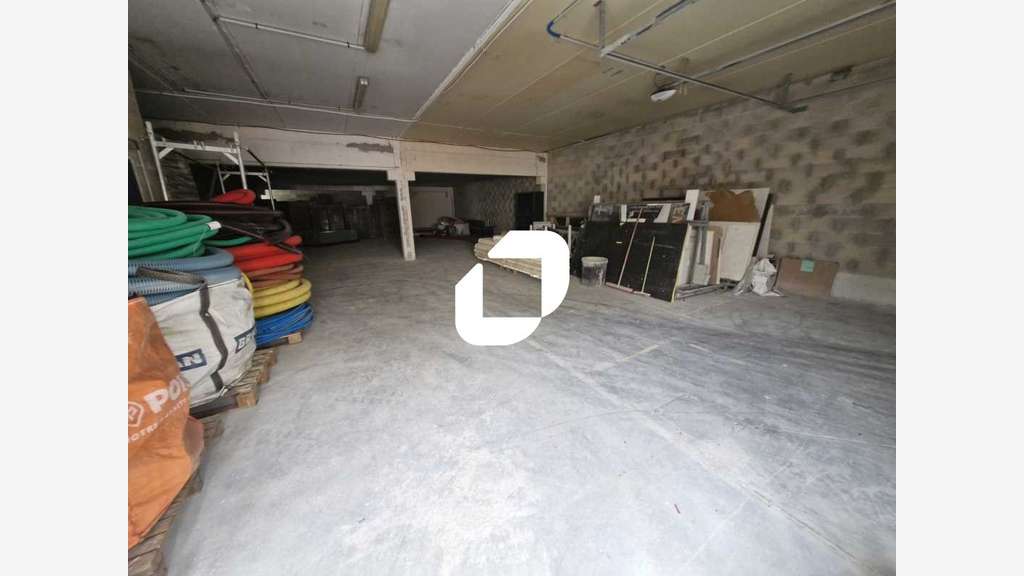 Vente Local d'activité 187m² Fontenay tresigny