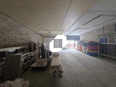 Vente Local d'activité 187m² Fontenay tresigny