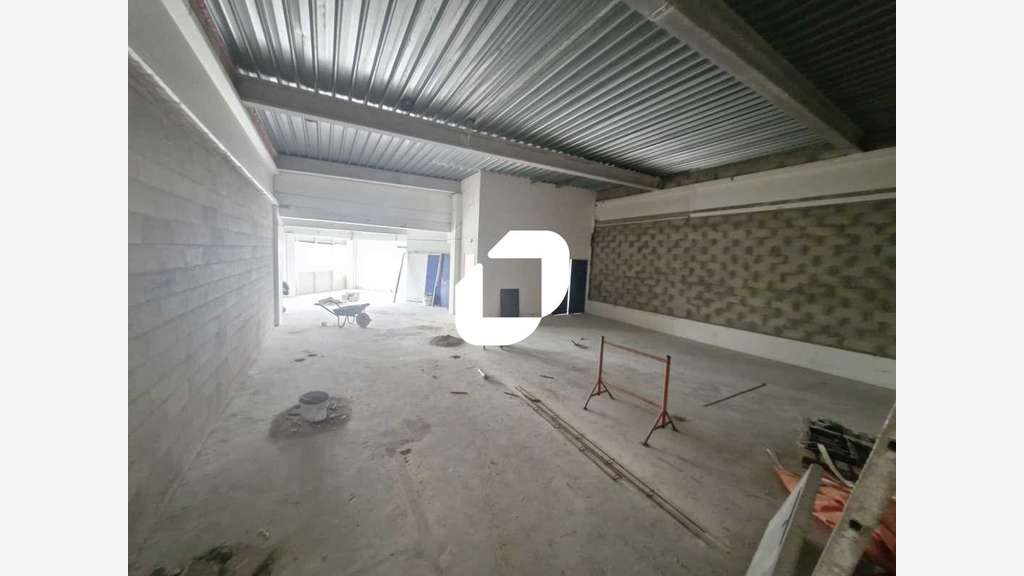 Vente Local d'activité 187m² Fontenay tresigny