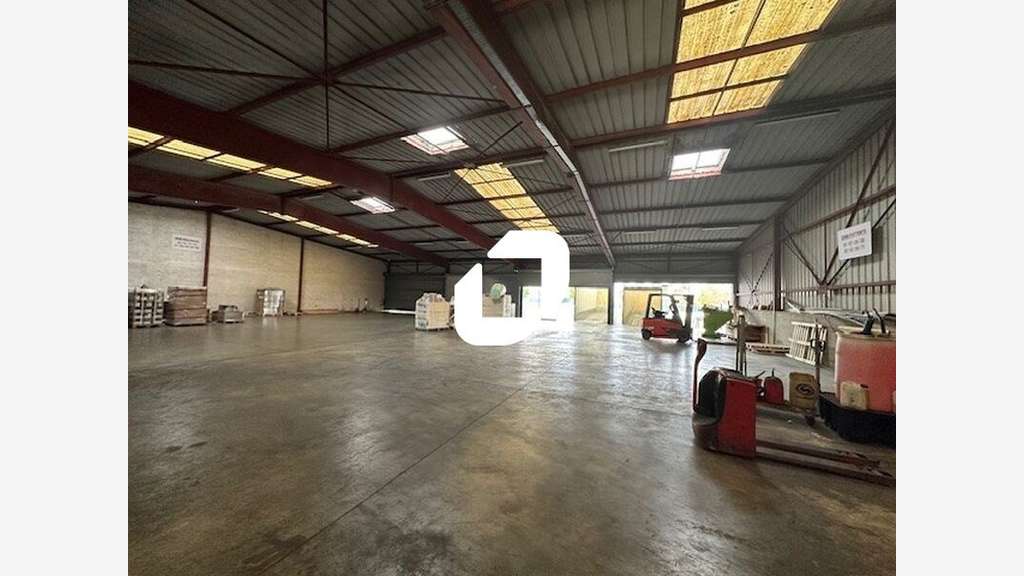 Vente Local d'activité 1330m² Garges les gonesse