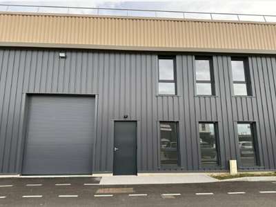 Local d'activité 328m² à vendre à Genay A6/A46