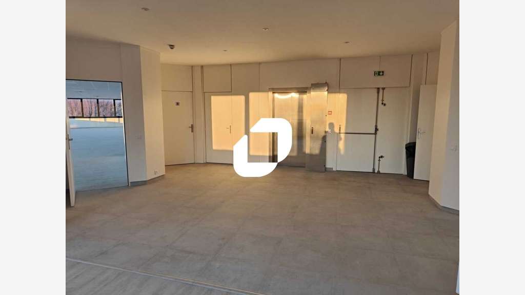 Vente Local d'activité 2359m² Gennevilliers